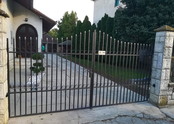 Cac-quy-dinh-lien-quan-den-he-thong-cua-cong-tu-dong-ban-can-biet